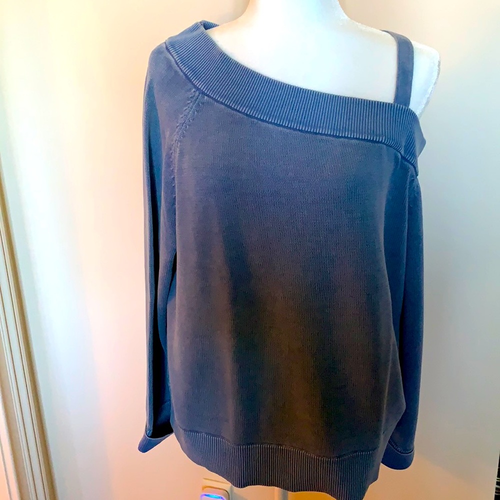 Off shoulder top